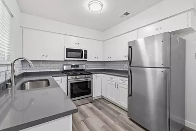 1911 Hearthside Drive #A/B, Austin, TX 78757 - Photo 8