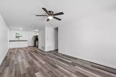 1911 Hearthside Drive #A/B, Austin, TX 78757 - Photo 18