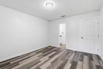 1911 Hearthside Drive #A/B, Austin, TX 78757 - Photo 14