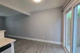 2504 Manor Cir, Austin, TX 78723 - Photo 8