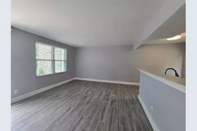 2504 Manor Circle #B, Austin, TX 78723 - Photo 12