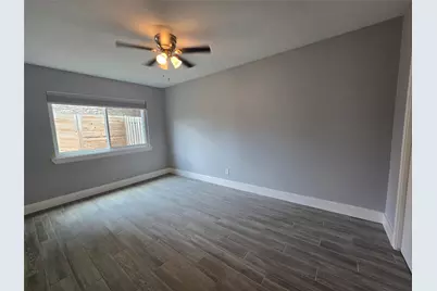2504 Manor Circle #B, Austin, TX 78723 - Photo 16