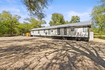 2540 Fm 20, Red Rock, TX 78662 - Photo 26