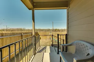 557 Greatest Gift Wy, Jarrell, TX 76537 - Photo 30
