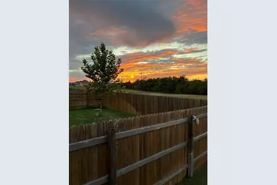 557 Greatest Gift Way, Jarrell, TX 76537 - Photo 38