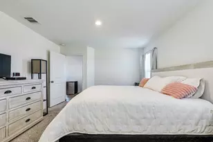 557 Greatest Gift Wy, Jarrell, TX 76537 - Photo 24