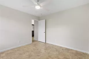 1104 Cliffview Dr, Spicewood, TX 78669 - Photo 22