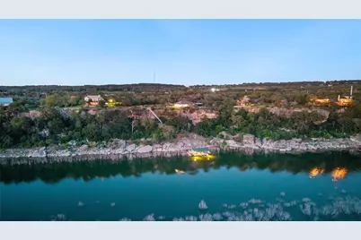 1104 Cliffview Drive, Spicewood, TX 78669 - Photo 28