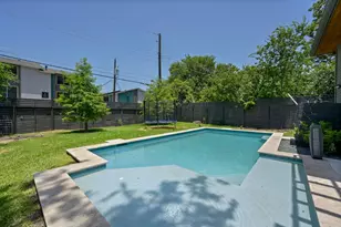 7810 Hardy Dr, Austin, TX 78757 - Photo 38