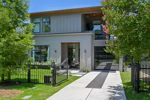 7810 Hardy Dr, Austin, TX 78757 - Photo 2