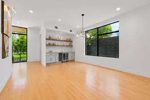 7810 Hardy Dr, Austin, TX 78757 - Photo 6
