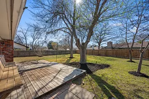 7402 Bucknell Dr, Austin, TX 78723 - Photo 28