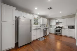 7402 Bucknell Dr, Austin, TX 78723 - Photo 6