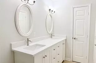 12528 Labrador Cove, Austin, TX 78729 - Photo 32