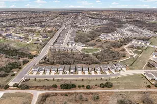 101 Stone Cyn Dr, Georgetown, TX 78628 - Photo 32