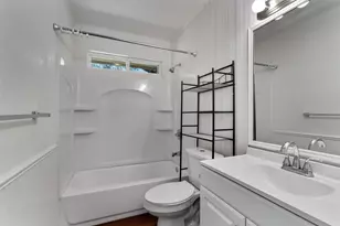 212 Rockcrest Dr, Georgetown, TX 78628 - Photo 20