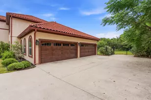 427 Bella Montagna Cir, Austin, TX 78734 - Photo 6
