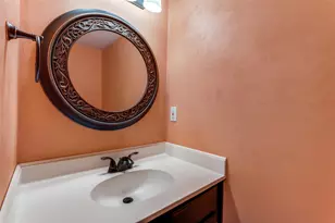 12706 Possum Hollow Dr, Austin, TX 78729 - Photo 16