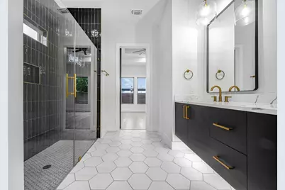 303 W Lane Avenue, Manor, TX 78653 - Photo 6