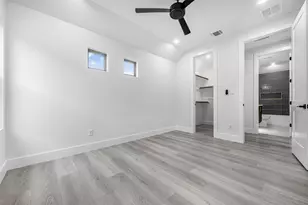 303 W Lane Ave, Manor, TX 78653 - Photo 26