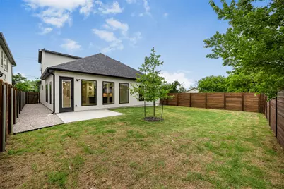 303 W Lane Avenue, Manor, TX 78653 - Photo 28