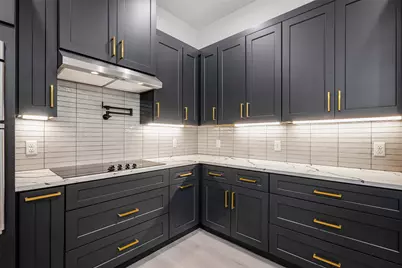 303 W Lane Avenue, Manor, TX 78653 - Photo 16