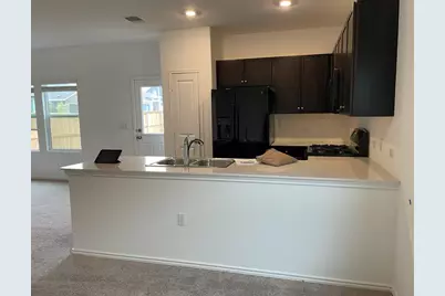 7501 Poppy Petal Loop, Del Valle, TX 78617 - Photo 6