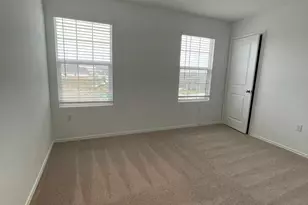 7501 Poppy Petal Loop, Del Valle, TX 78617 - Photo 10