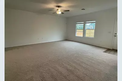 7501 Poppy Petal Loop, Del Valle, TX 78617 - Photo 8