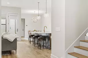 4704 Eberly St, Austin, TX 78723 - Photo 8