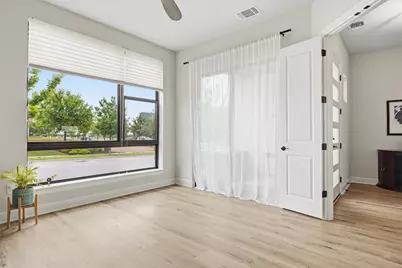 4704 Eberly Street, Austin, TX 78723 - Photo 6