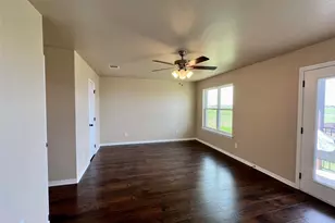 100 Sandstone Dr, Jarrell, TX 76537 - Photo 12