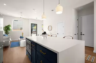 3103 Garwood St, Austin, TX 78702 - Photo 10