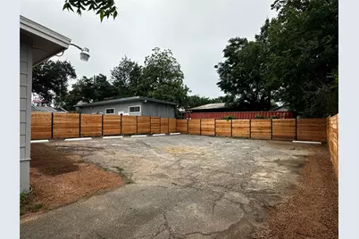 2118 Oxford Avenue, Austin, TX 78704 - Photo 16