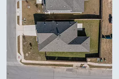 12501 Chumleys Street, Manor, TX 78653 - Photo 30