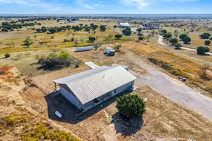 5777 County Road 236 Rd, Liberty Hill, TX 78642 - Photo 26