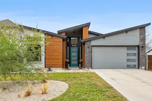 408 Martin Luther King Jr St, Georgetown, TX 78626 - Photo 1