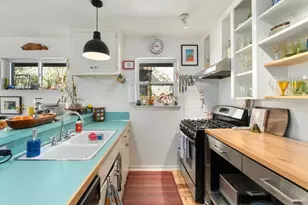 805 Terrell Hill Dr, Austin, TX 78704 - Photo 10