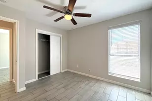 209 E Noton St, Pflugerville, TX 78660 - Photo 8