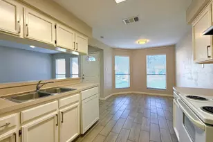 209 E Noton St, Pflugerville, TX 78660 - Photo 6