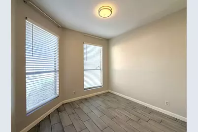 209 E Noton Street #109, Pflugerville, TX 78660 - Photo 4