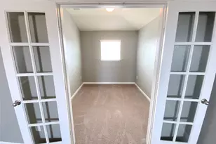 122 Liard River Rd, Hutto, TX 78634 - Photo 22