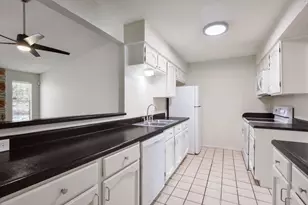 12300 Scribe Dr, Austin, TX 78759 - Photo 14