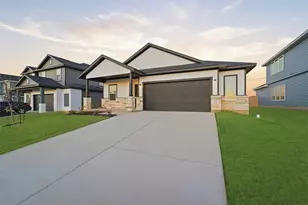 204 Quail Convey Dr, Jarrell, TX 76537 - Photo 4