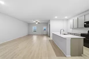 204 Quail Convey Dr, Jarrell, TX 76537 - Photo 16