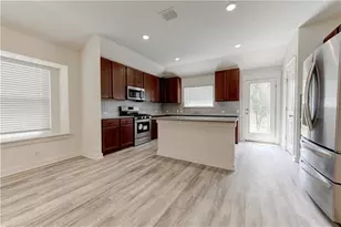 1328 Kneehigh Dr, Georgetown, TX 76833 - Photo 4