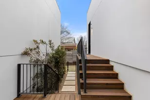 910 W Johanna St, Austin, TX 78704 - Photo 34