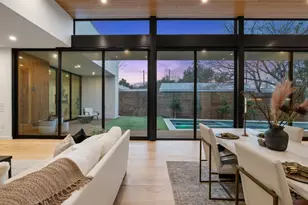 910 W Johanna St, Austin, TX 78704 - Photo 26