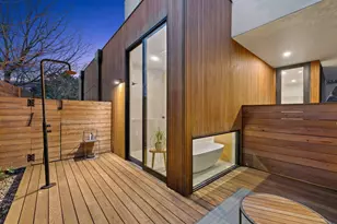 910 W Johanna St, Austin, TX 78704 - Photo 8