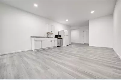 428 Seawind Street, Lakeway, TX 78734 - Photo 12